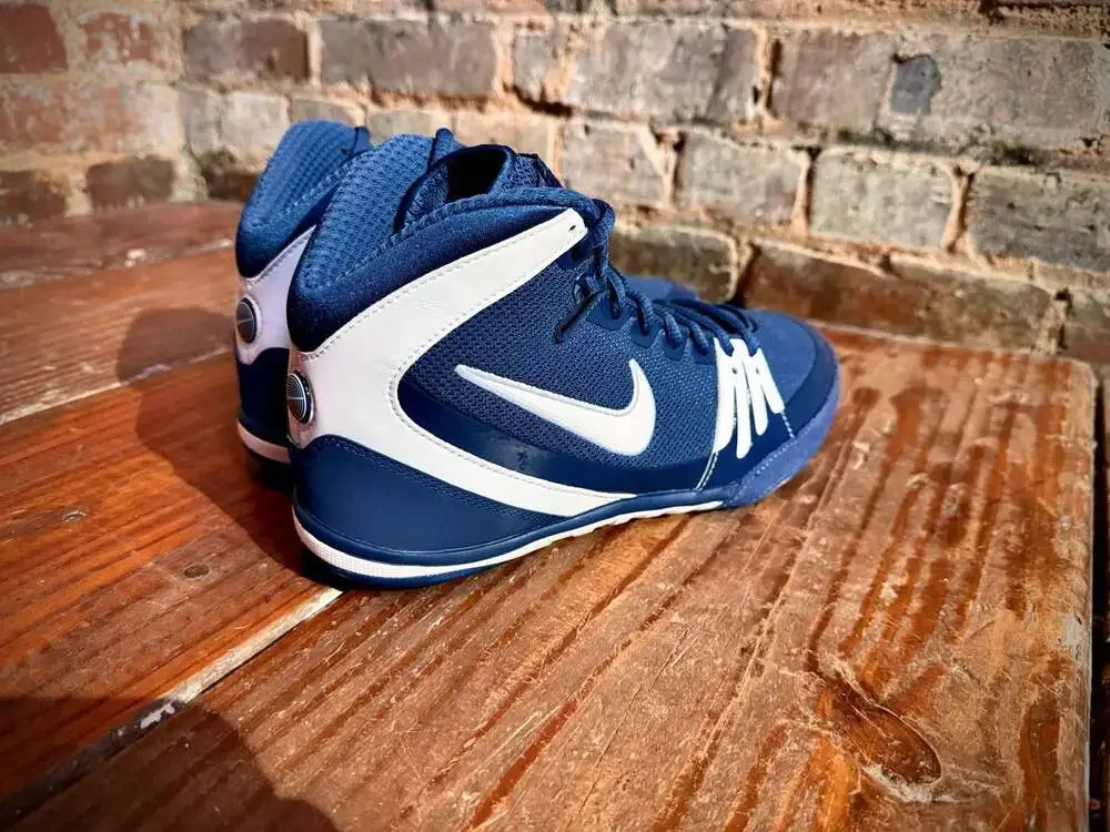Nike Freek Navy White Wrestling Shoes Size 10 316403-411